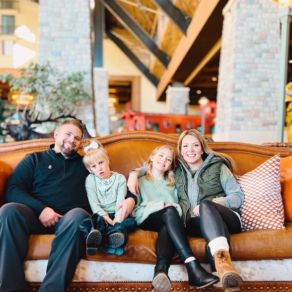 Meet your Posher, Shannon - Picture 1 of 1